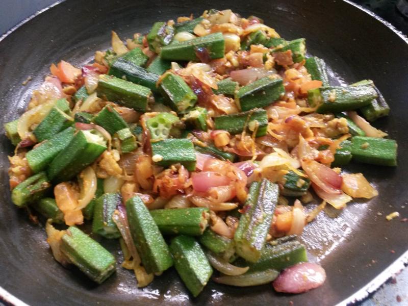 BHINDI MASALA / SPICY OKRA